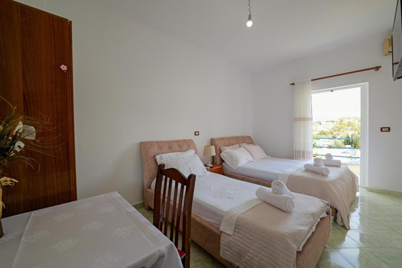 Sunflower Hotel Ksamil Exterior photo