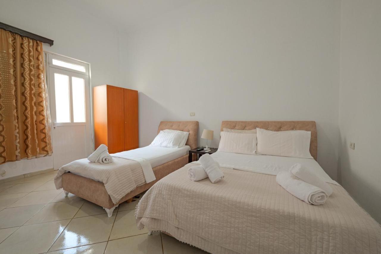 Sunflower Hotel Ksamil Exterior photo